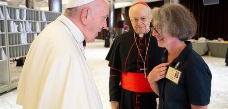 Le Christ est vivant! Nathalie Becquart en discussion avec le pape François